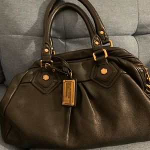 Marc jacobs medium black leather purse